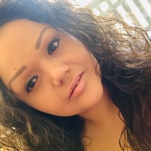 Meet your Posher, Karina